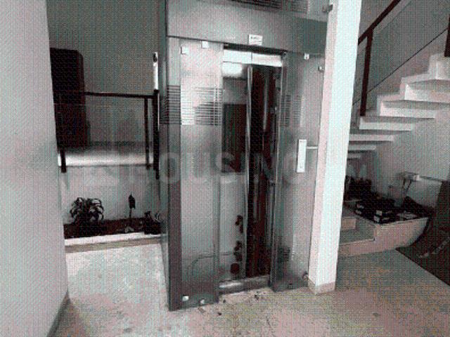 House for sale in Bangalore South, Cox Town - Bangalore