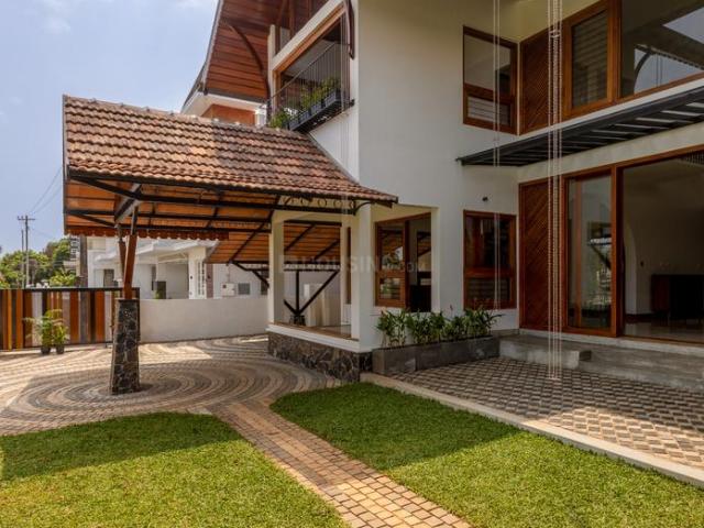 House for sale in Cochin, Kerala