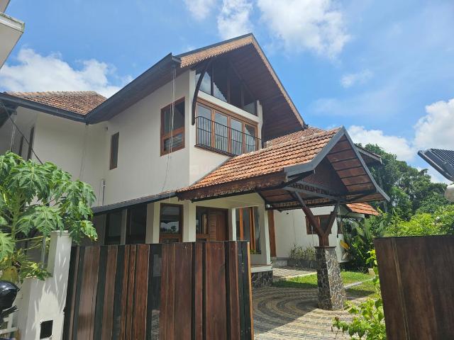 House for sale in Cochin, Kerala
