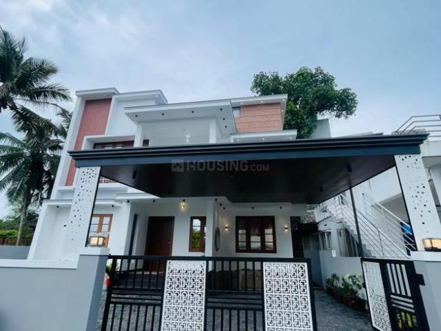 House for sale in Nilampathinjamugal, Ernakulam