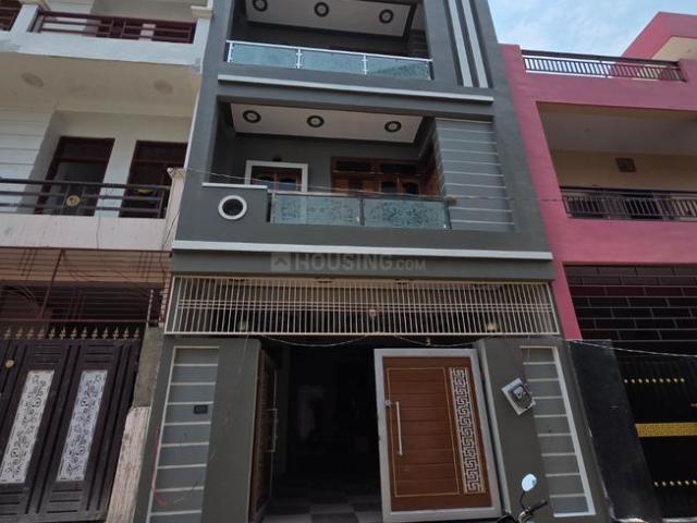 House for sale in Varanasi, Arunachal Pradesh