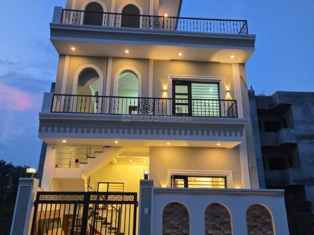 House for sale in Harlalpur, Sahibzada Ajit Singh Nagar