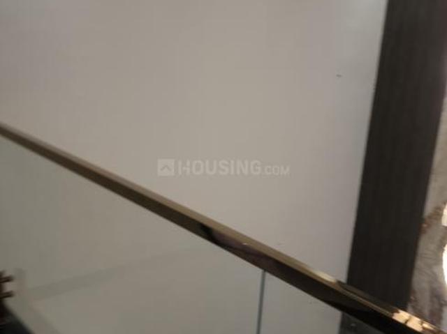 House for sale in Madya