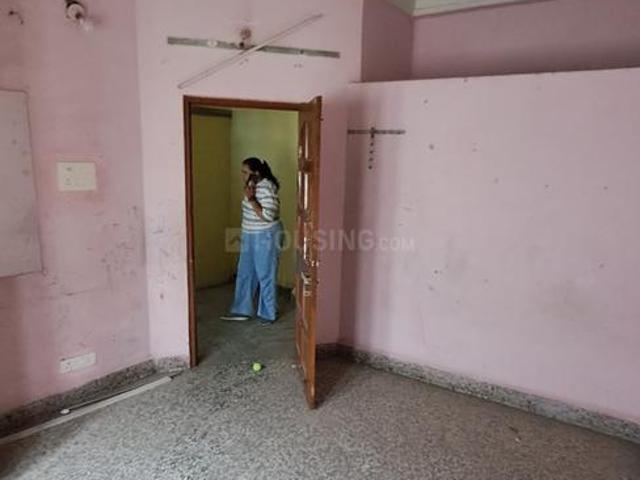 House for rent in Madya