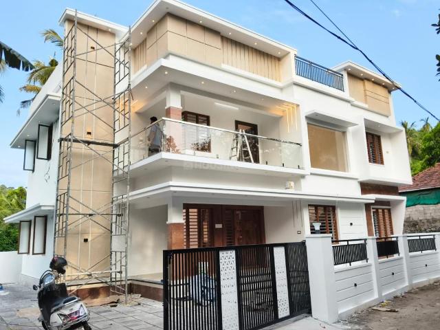 House for sale in Thrissur, Kerala