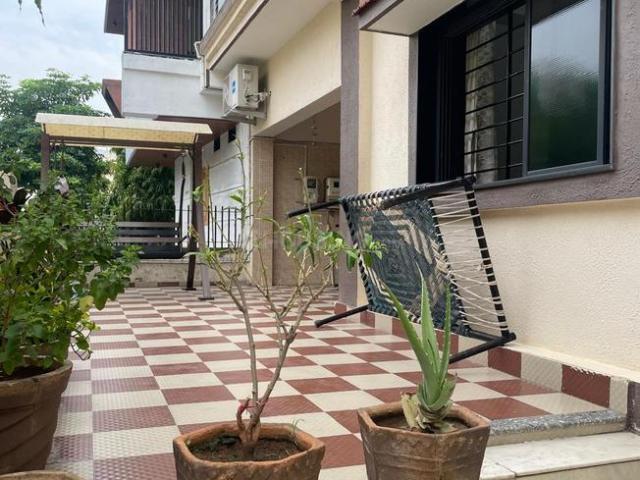 House for sale in Naranpura - Ahmedabad, Gujarat