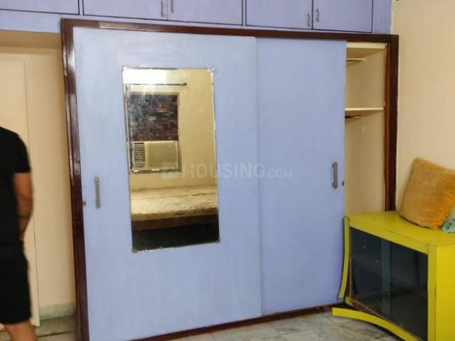 House for sale in Madya