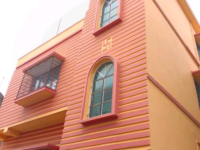 House for sale in Calcutta, West Bengal