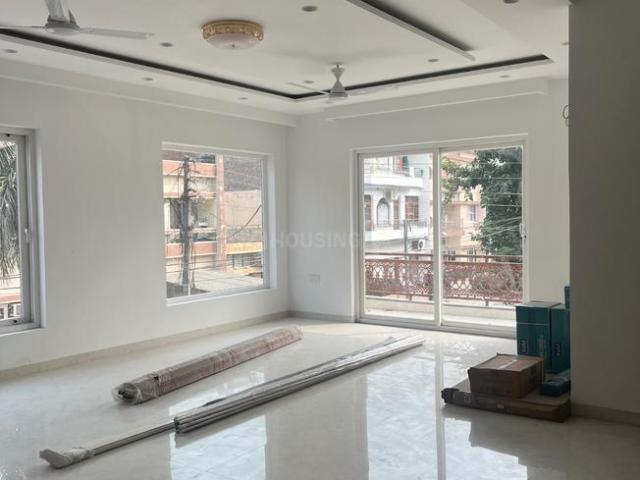 House for sale in Hariana