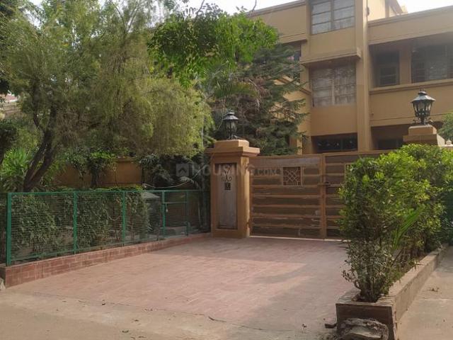 House for sale in Hariana