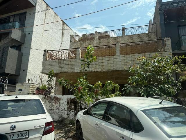 House for sale in Sector 4, Haripur