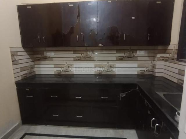 House for sale in Hariana