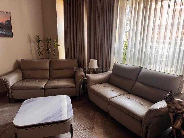 House for sale in Hariana
