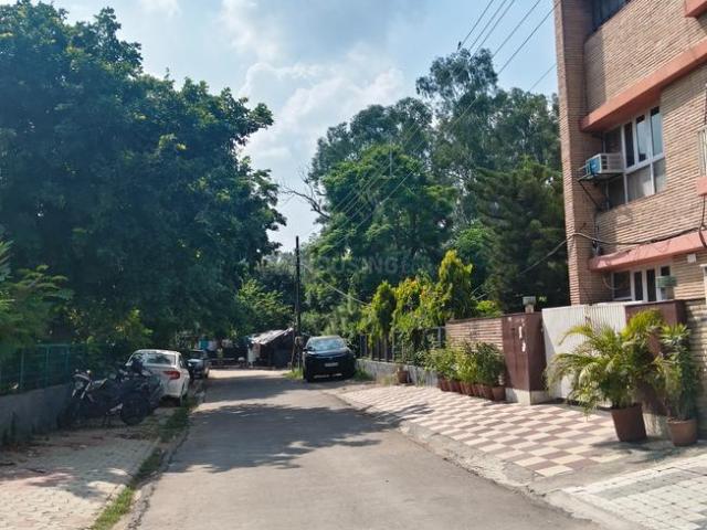 House for sale in Hariana