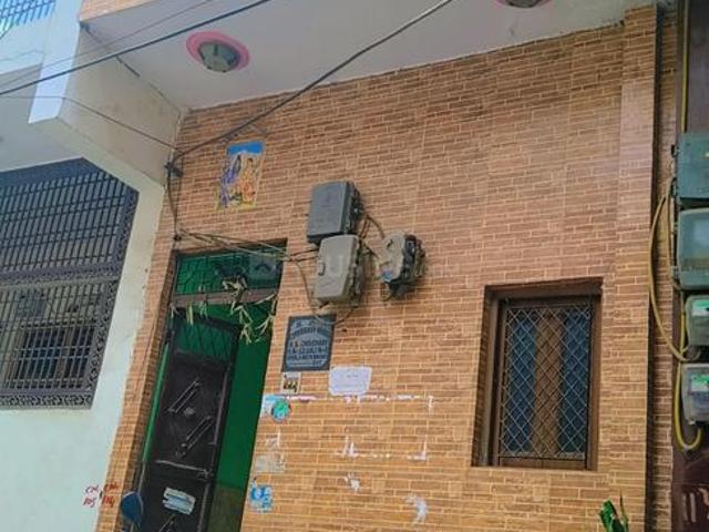 House for sale in Bhola Nath Nagar, Delhi