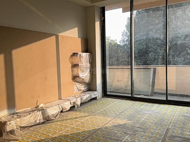 House for sale in Central Delhi, Deri