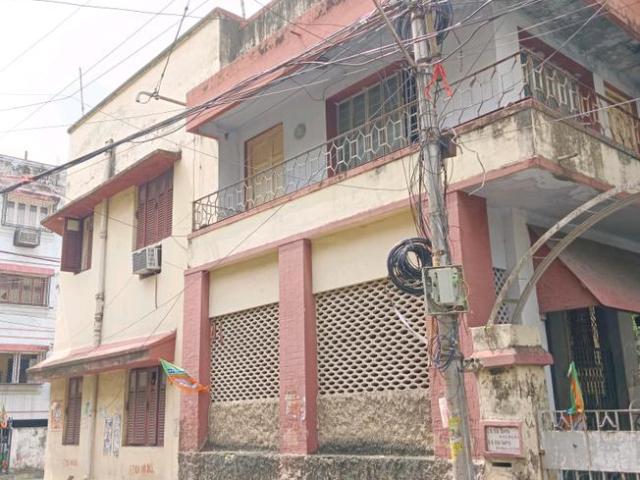 House for sale in Calcutta, West Bengal