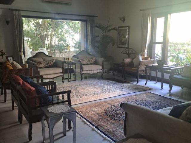 House for rent in Deri