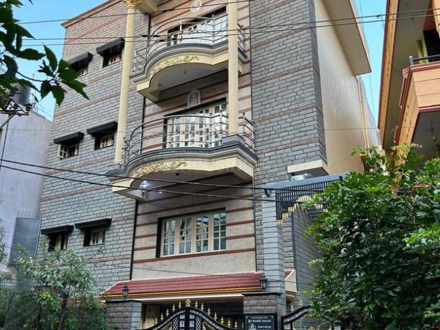 House for sale in Bangalore North, Cox Town - Bangalore