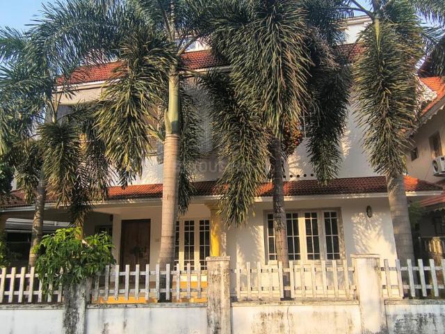 Villa for sale in Aluva, Kerala
