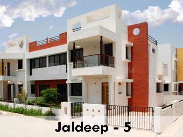 Villa for sale in Gujarat