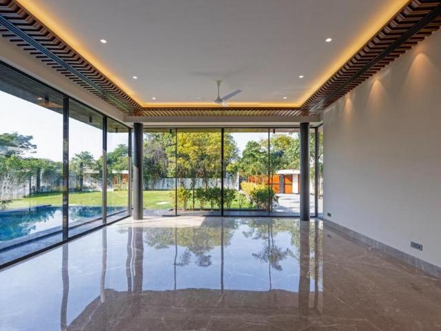 Villa for rent in South Delhi, Deri
