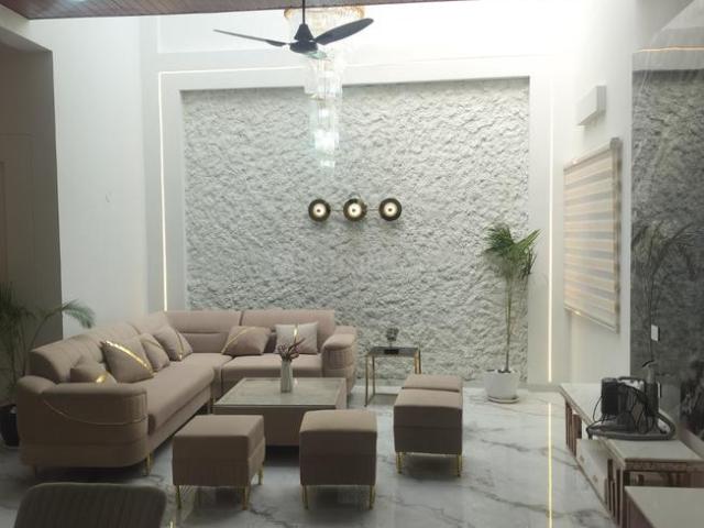 Villa for sale in Madya