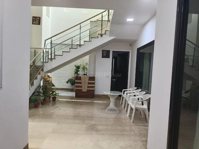 Villa for rent in South Delhi, Deri
