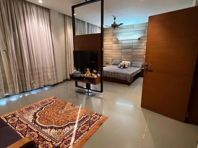 Villa for sale in Bodakdev, Ahmedabad