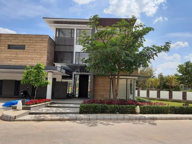 Villa for sale in Prestige Golfshire, Yambarahalli