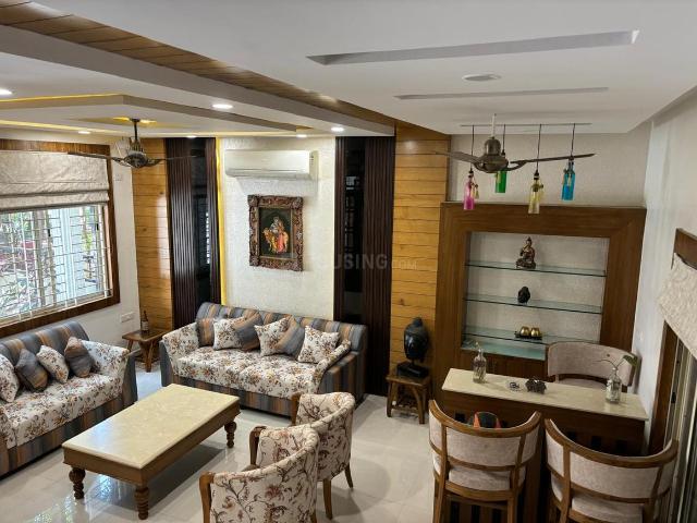 Villa for rent in Madya