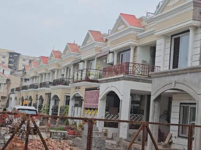 Villa for sale in Madya