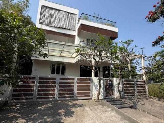 Villa for rent in Kelambakkam, Tamil Nadu