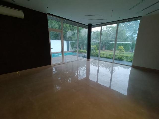 Villa for sale in South Delhi, Deri