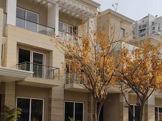 Villa for sale in Hariana