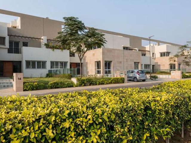 Villa for rent in Hariana