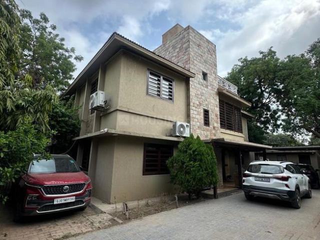 Villa for rent in Safal Vihaan, Ahmedabad