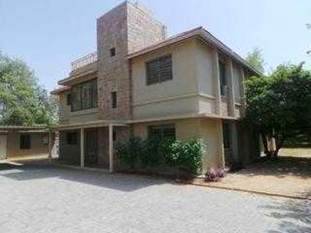 Villa for sale in Gujarat