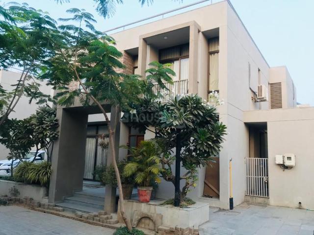 Villa for sale in Gujarat
