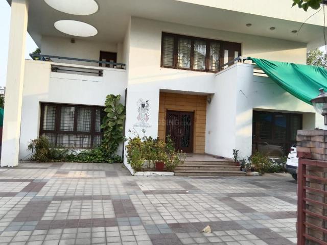 Villa for rent in Gujarat