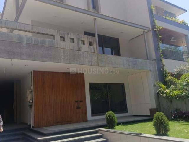 Villa for sale in Gujarat