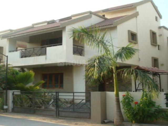 Villa for rent in South Bopal, Ahmedabad