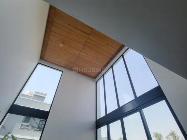 Villa for sale in South Delhi, Deri