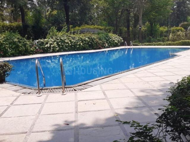 Villa for rent in Deri