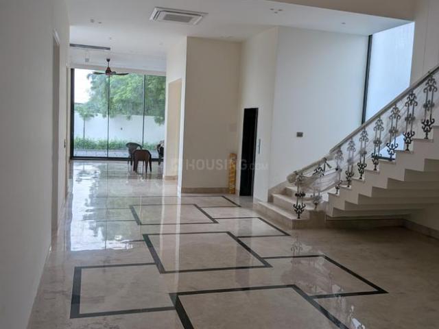 Villa for sale in Deri