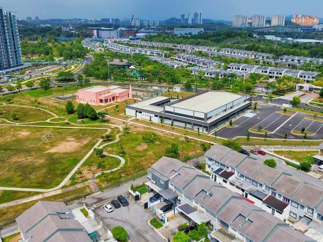 Terraced House for sale in Tanjong Sepat, Selangor