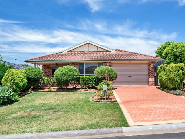 Apartment for rent in Glenmore Park, Sydney