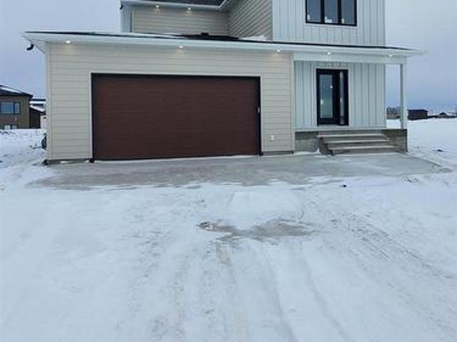 House for sale in Steinbach, Manitoba