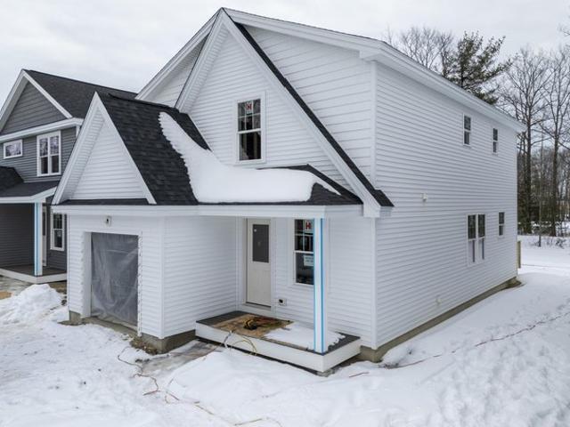 Condo for sale in Saco, Maine