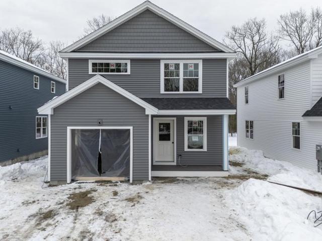 Condo for sale in Saco, Maine